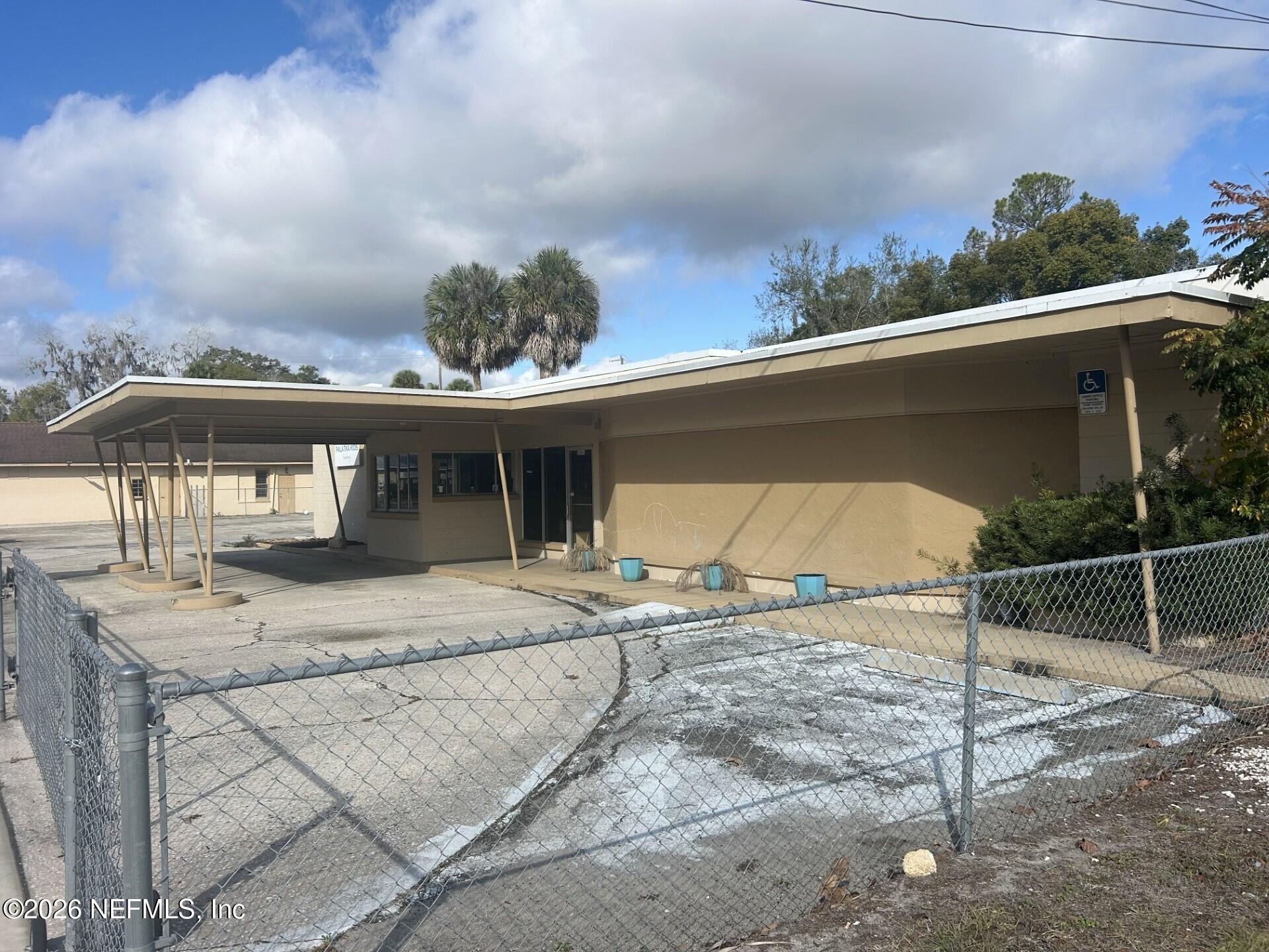 1210 Saint Johns Ave, Palatka, FL 32177