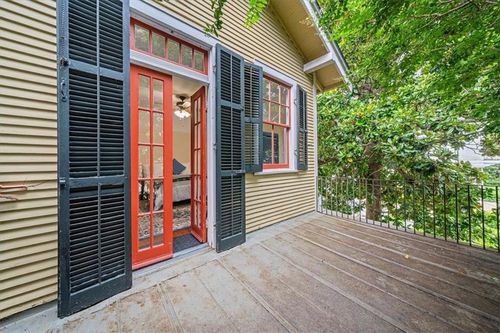 2608 Magazine St, New Orleans, LA, 70130-5627 | Card Image