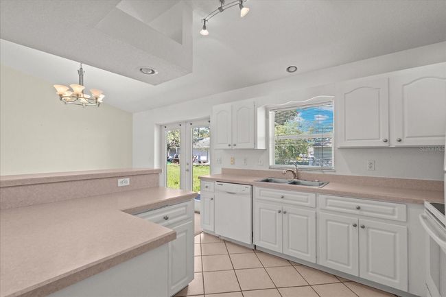 2732 Alamanda Dr, House other with 3 bedrooms, 2 bathrooms and null parking in Edgewater FL | Image 12