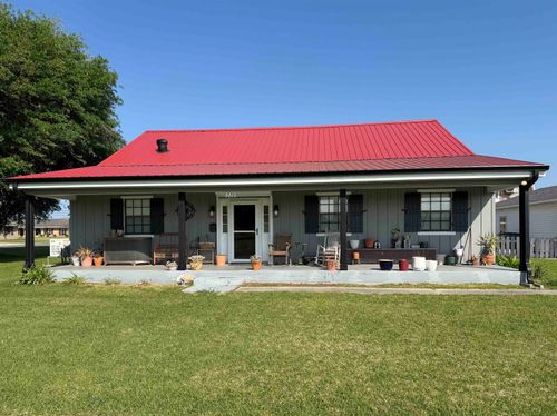 220 Lark Dr, Lockport, LA, 70374-3410 | Card Image