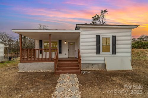 6 Walnut Street, Great Falls, SC, 29055 | Card Image