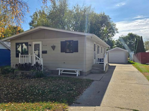 410 E 14th St, Spencer, IA, 51301-4542 | Card Image