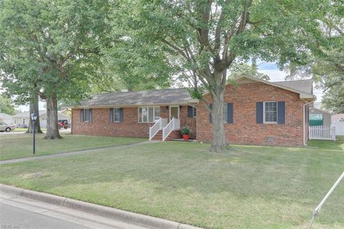 2003 Lee St, West Point, VA, 23181 | Card Image