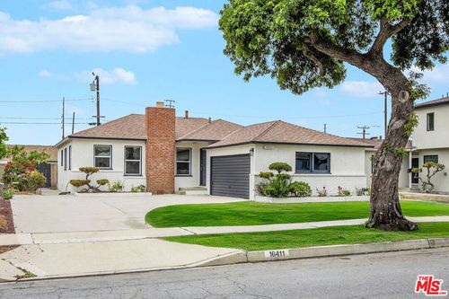 16411 Chanera Ave, Torrance, CA, 90504-1829 | Card Image