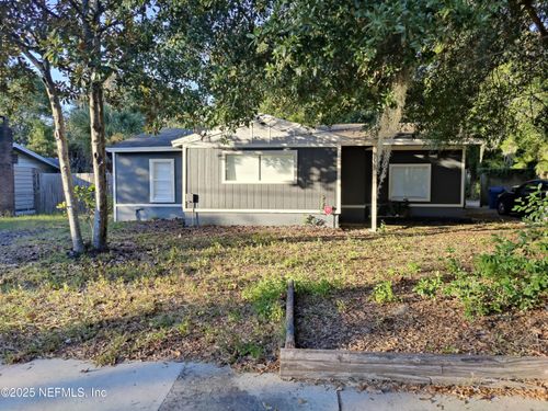 8015 Galveston Ave, JACKSONVILLE, FL, 32211-7893 | Card Image