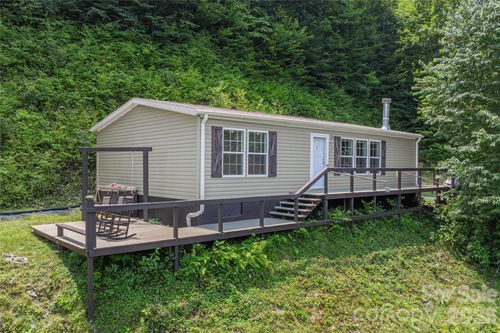 92 Bobcat Rd, Maggie Valley, NC, 28751 | Card Image
