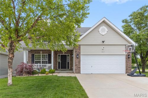 101 Wyndcrest Ct, Lake St Louis, MO, 63367-4368 | Card Image