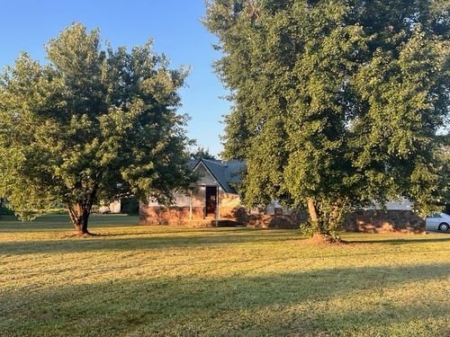 550 River Rd, Pottsville, AR, 72858-9002 | Card Image