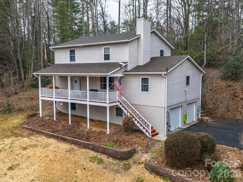 26 Morrow Dr, Fairview, NC, 28730-9761 | Card Image