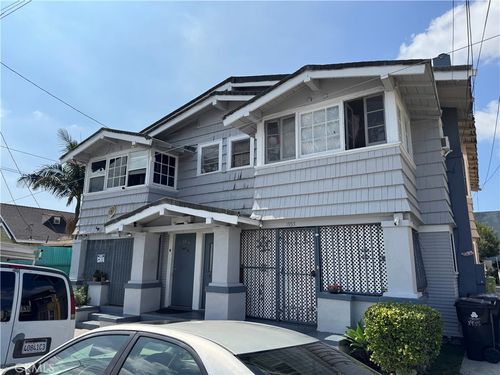 1935 Arapahoe, Los Angeles, CA, 90007 | Card Image