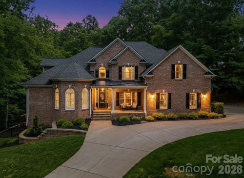 306 Mayworth Way, Cramerton, NC, 28032-1630 | Card Image