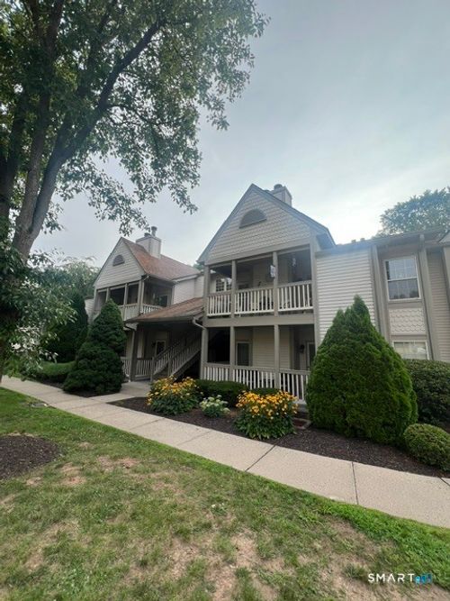 b203-33 Langdon Ct, Berlin, CT, 06037-1381 | Card Image