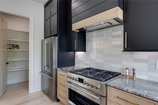 1962 8 Th St, Townhouse with 3 bedrooms, 4 bathrooms and null parking in Chamblee GA | Image 11