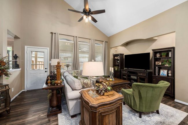 13718 Cardinal Flowers Dr, House other with 4 bedrooms, 3 bathrooms and 2 parking in Cypress TX | Image 10
