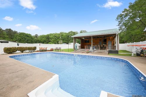 29725 Henderson Ln, Walker, LA, 70785 | Card Image