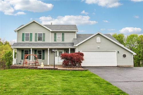 311 Alverstone Way, West Henrietta, NY, 14586-9580 | Card Image