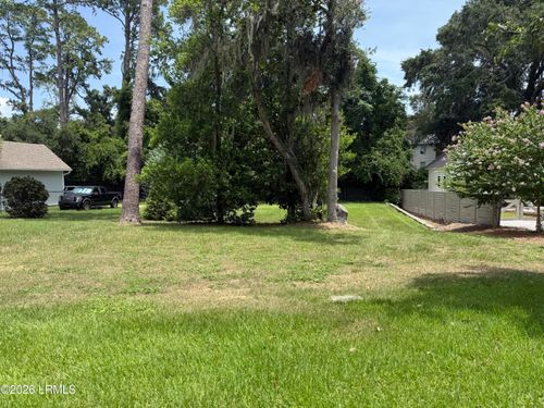 513 Water St, Beaufort, SC, 29902-4348 | Card Image