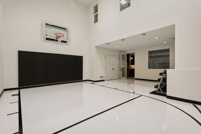 Sports Court and In Home Gym | Image 49