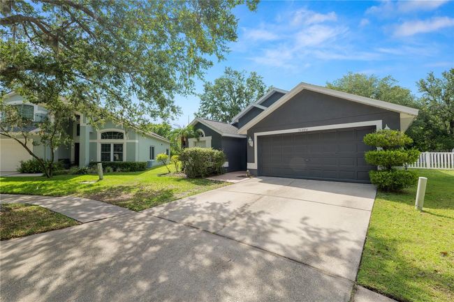 16804 Hawkridge Rd, House other with 4 bedrooms, 2 bathrooms and null parking in Lithia FL | Image 48
