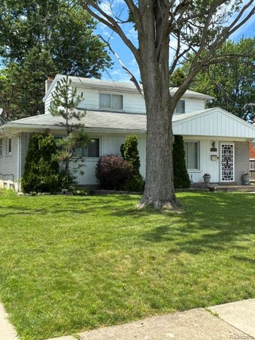 29249 Everett St, Southfield, MI, 48076-5810 | Card Image