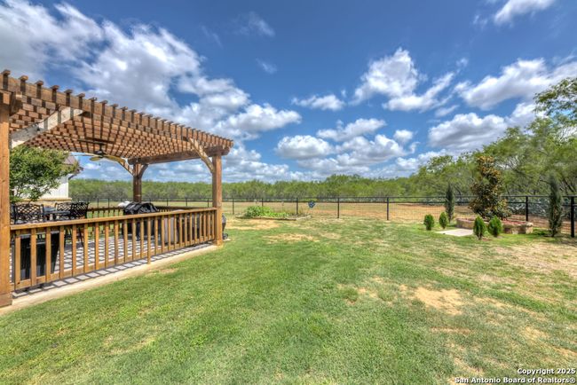 21151 Hickman Rd, House other with 3 bedrooms, 4 bathrooms and null parking in Von Ormy TX | Image 38
