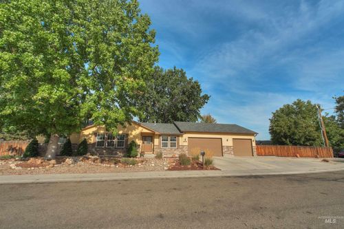 3573 N Rugby Dr, Boise, ID, 83704-4362 | Card Image