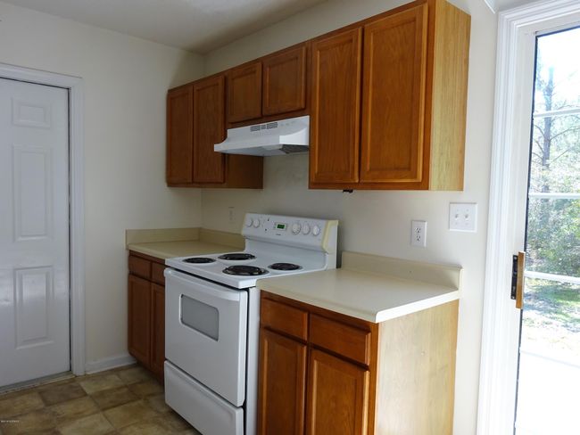 141 Daphne Dr, House other with 3 bedrooms, 2 bathrooms and 2 parking in Hubert NC | Image 8