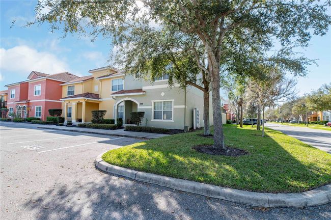 8839 Candy Palm Road, Townhouse with 5 bedrooms, 4 bathrooms and null parking in Kissimmee FL | Image 4