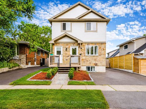 67 Kinzie Ave, Kitchener, ON, N2A2J6 | Card Image
