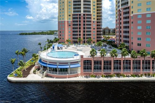 1906-2745 1st St, Fort Myers, FL, 33916-1876 | Card Image