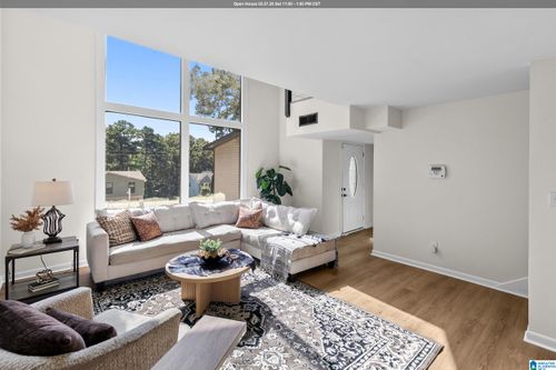 5038 Juiata Dr, IRONDALE, AL, 35210-3312 | Card Image