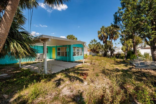 340 83 Rd Ave, House other with 2 bedrooms, 1 bathrooms and null parking in ST PETE BEACH FL | Image 17