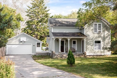 3509 S Center Hwy, Suttons Bay, MI, 49682-9686 | Card Image