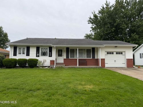 815 Kenilworth Ave, Napoleon, OH, 43545-1207 | Card Image