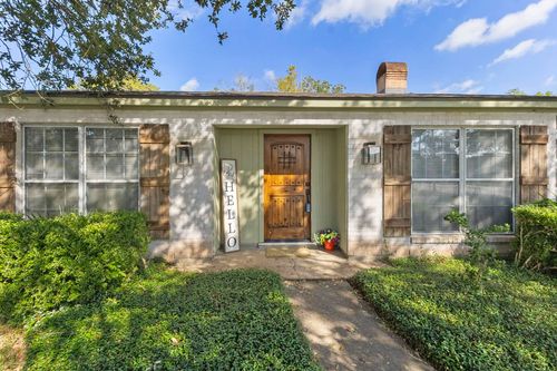 6420 Daisy Dr, Beaumont, TX, 77706-5535 | Card Image