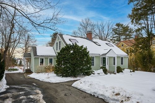 174 Lincoln Ave, Amherst, MA, 01002-2011 | Card Image