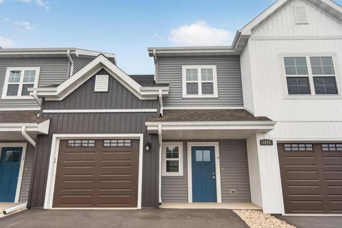 4-1675 Reigle Drive, Kewaskum, WI, 53040 | Card Image