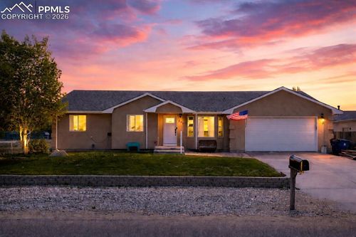 692 S Aguilar Dr, Pueblo West, CO, 81007-1735 | Card Image