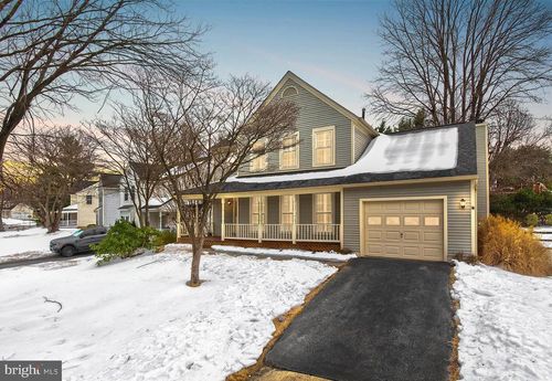 8428 Tea Rose Dr, GAITHERSBURG, MD, 20879-4651 | Card Image