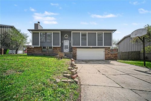 118 Nanette St, Belton, MO, 64012-3033 | Card Image