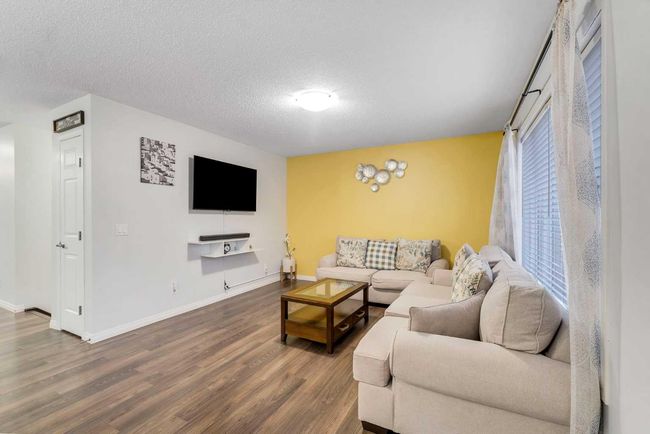 131 Windford Rise Sw, Home with 3 bedrooms, 2 bathrooms and 2 parking in Airdrie AB | Image 13