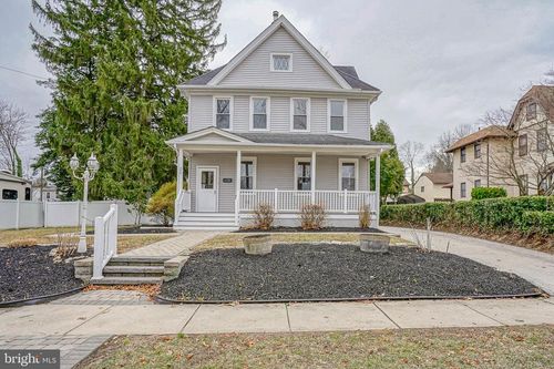 426 Central Ave, WOODBURY HEIGHTS, NJ, 08097-1348 | Card Image