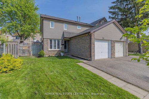 24 Nottawasaga Cres, Brampton, ON, L6Z1B9 | Card Image