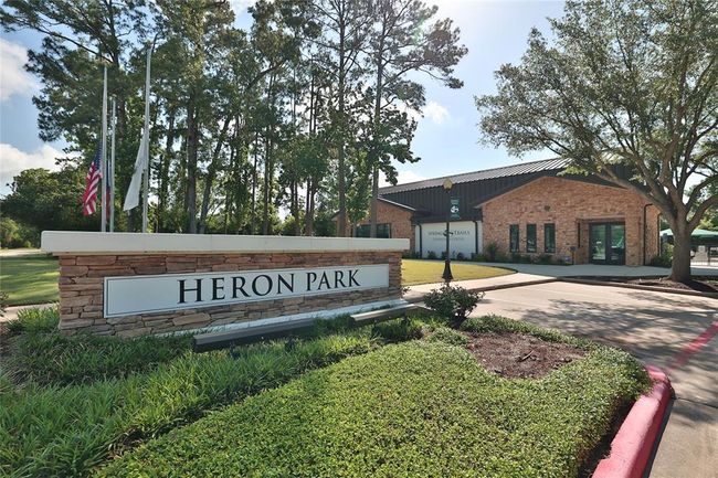 Enjoy the amenities of Heron Park - the ideal setting to relax, socialize, and create lasting memories with friends and family. | Image 30