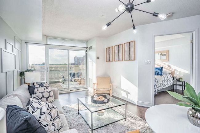 612 - 9 George St N, Condo with 2 bedrooms, 1 bathrooms and 1 parking in Brampton ON | Image 10
