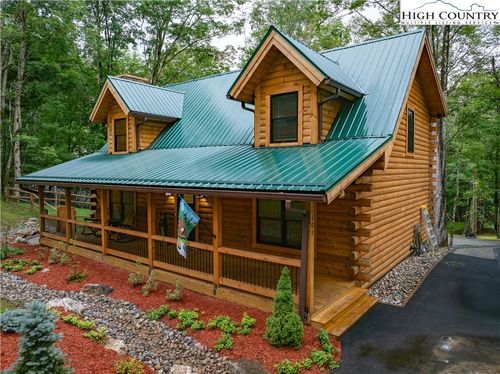 101 Overbrook Trl, Beech Mountain, NC, 28604-8144 | Card Image