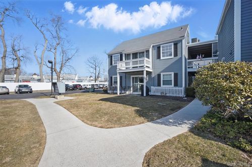 unit-e-201 Commons Way, Fishkill, NY, 12524-1775 | Card Image