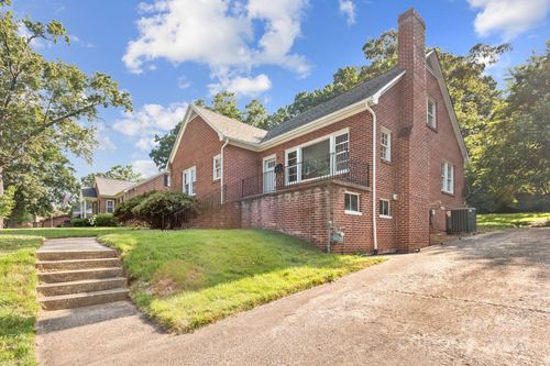 113 Falls St, Morganton, NC, 28655-4315 | Card Image