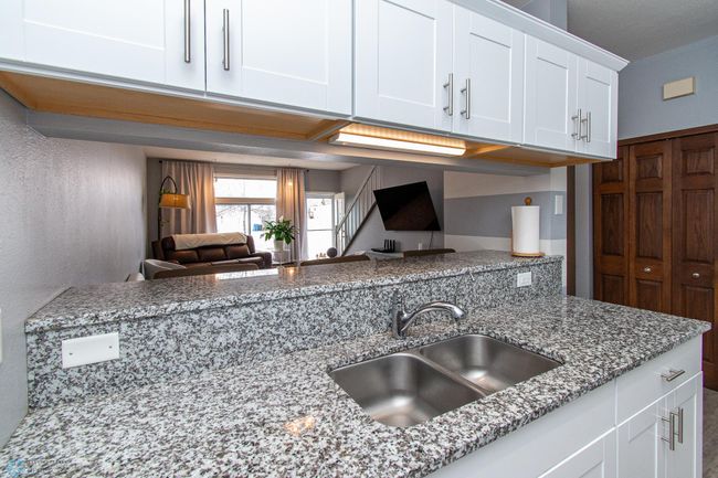 Kitchen | Image 22