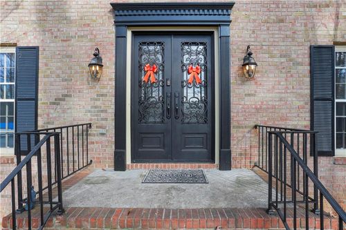 1514 Howell Highlands Dr, Stone Mountain, GA, 30087-1815 | Card Image